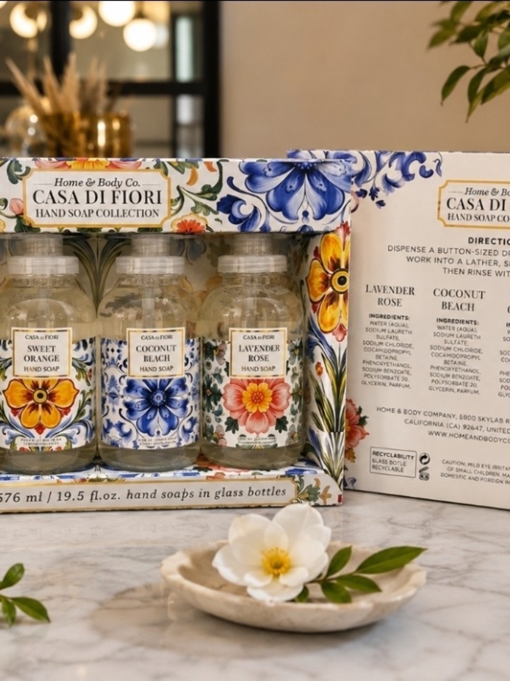 Casa di Fiori Hand Soap Collection - Floral Scented Liquid Soaps (Set of 4) - Picture 2 of 3